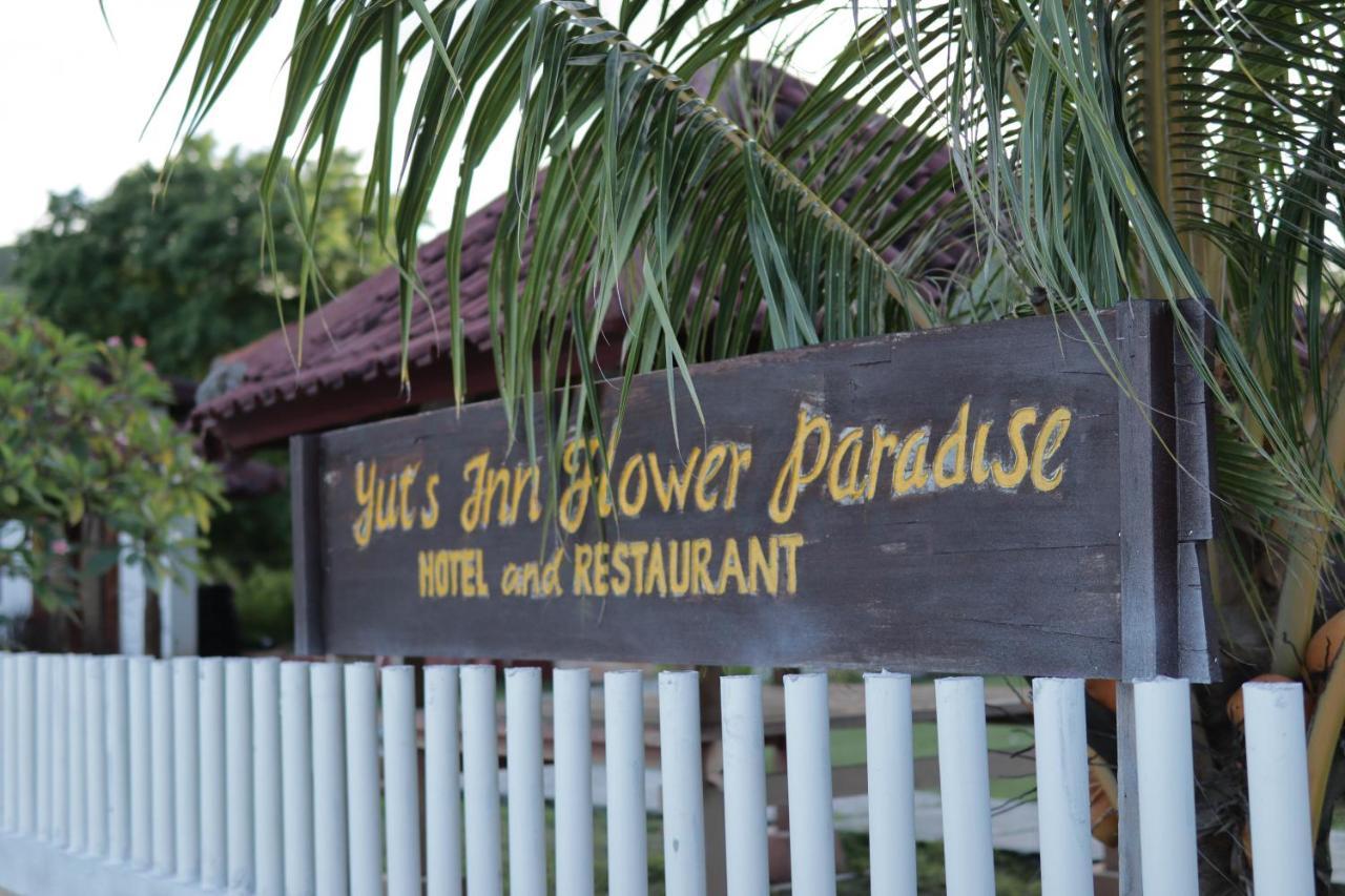 Yut'S Inn Flower Paradise Gili Gede Kültér fotó
