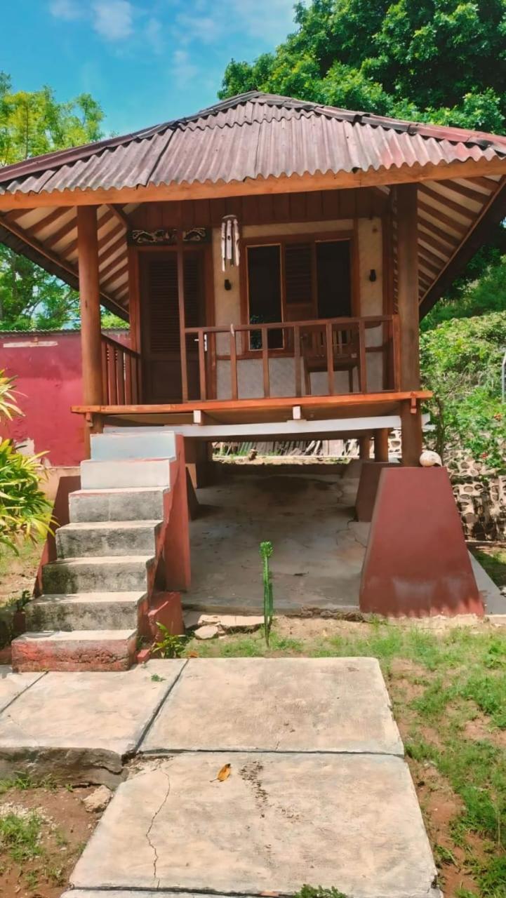 Yut'S Inn Flower Paradise Gili Gede Kültér fotó